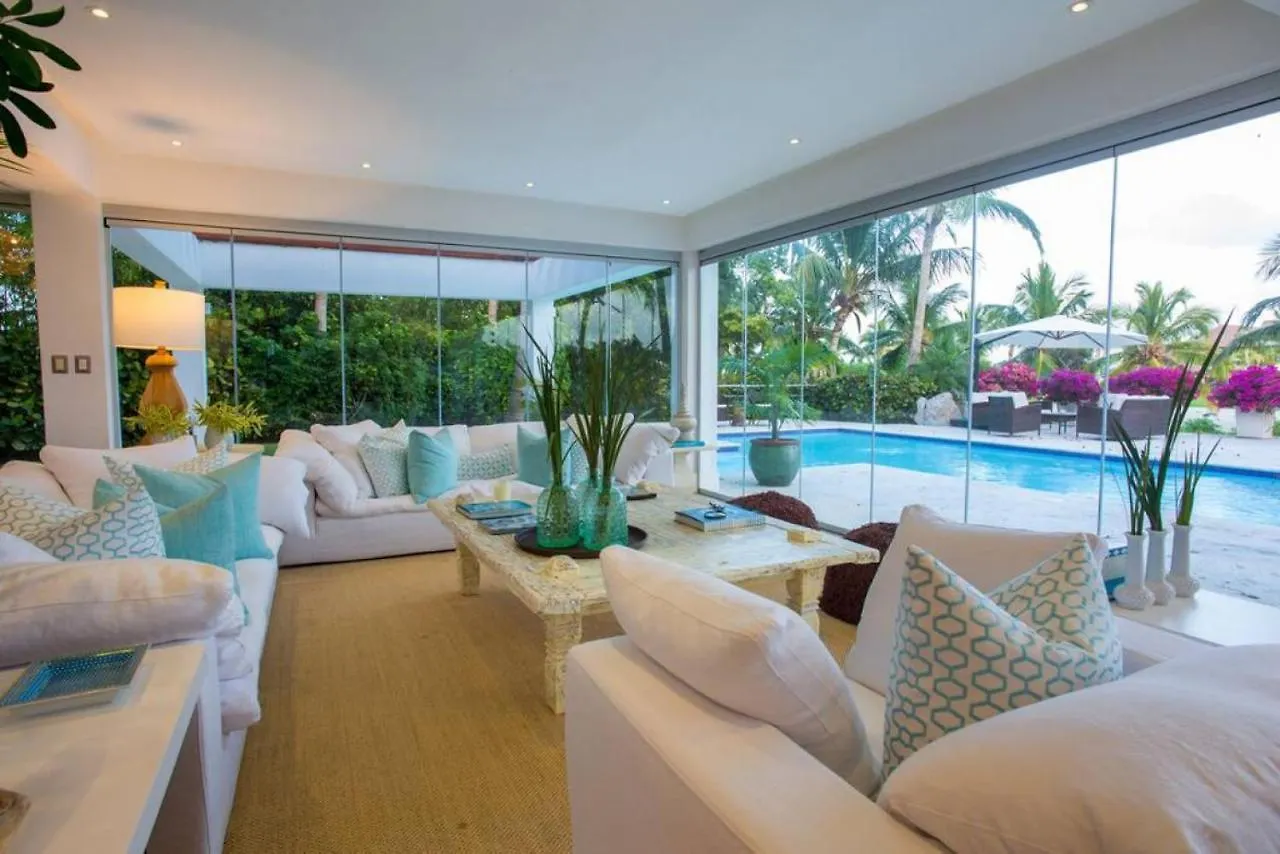 Casa Crystal Luxury Golf Front Villa With Staff Pool Punta Cana